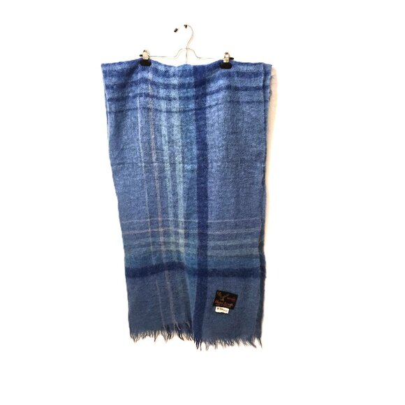 VTG Hand A Craft Mohair Throw Blanket Blue Plaid Scotland 70% Mohair Cottagecore - Picture 4 of 4
